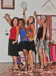 More of the Dancing Señoras