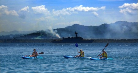 Kayakers from HMAS Kanimbla