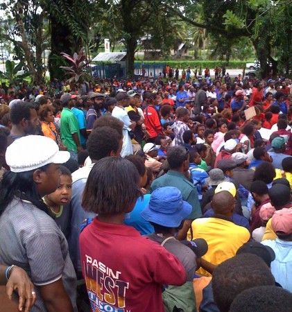 Madang Anti-Violence Protest shots by Heather Young-Leslie